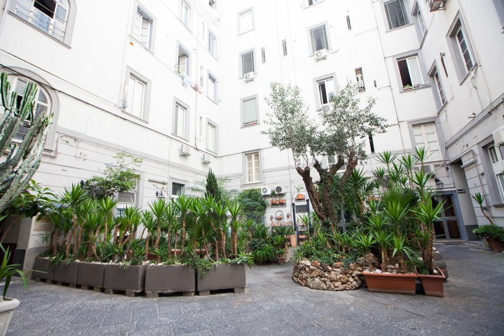 Bovio Prestige Apartments ナポリ エクステリア 写真